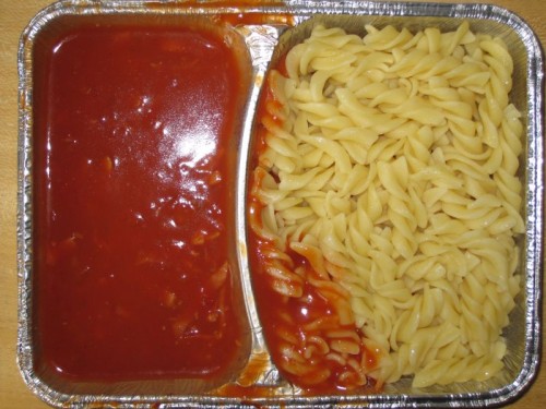 essen_20090818 Spirelli mit Schinken an einer fruchtigen Tomatensoße
