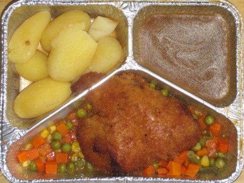 essen_20091105 Putenschnitzel "Cordon Bleu" mit Salzkartoffeln, dazu Kompott