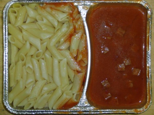 essen_20091125_2 Makkaronichips mit Jagdwurstwürfeln und fruchtiger Tomatensoße
