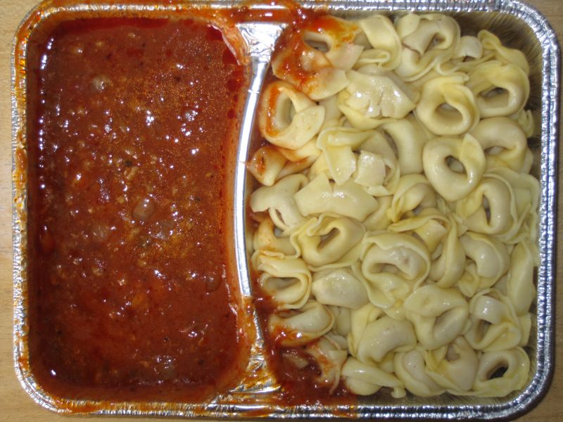 Tortellini in Hackfleischsoße, Obst